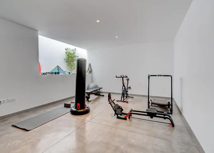 Estandar 3 - Casangular By Upper * アデヘ